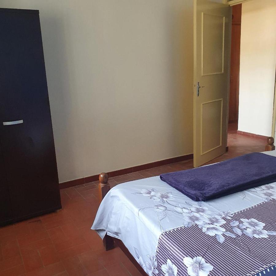 Saly Superbe Appartement Avec Piscine, Proche Centre Ville, Restaurant, Mer מראה חיצוני תמונה